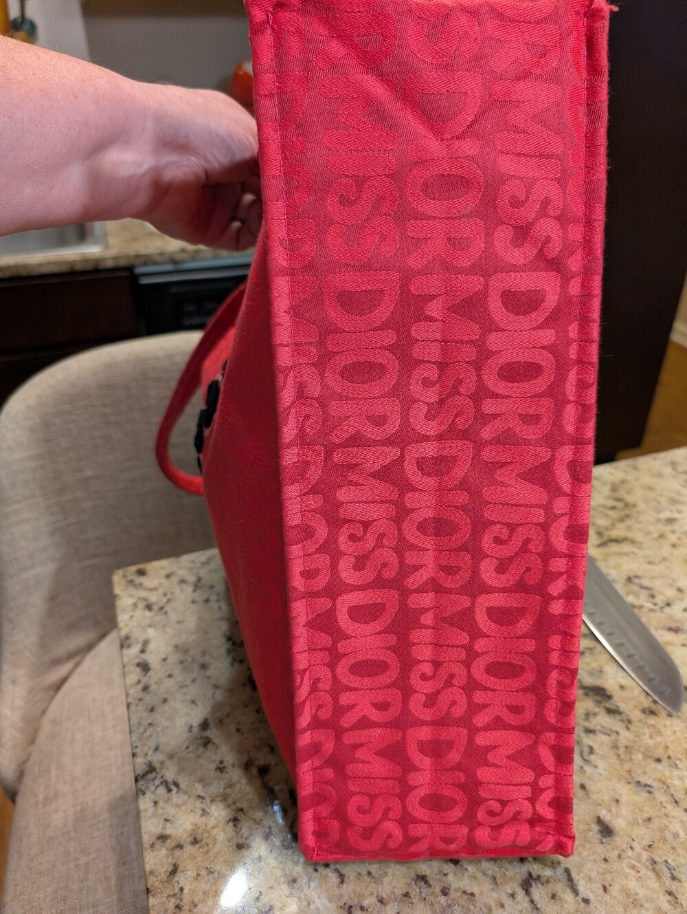 Miss Dior Beauty Vibrant Pink Tote - Picture 6 of 7